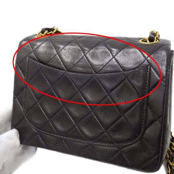 Chanel Mini Matelasse Women's Shoulder Bag in Black Lambskin with Gold Hardwa... - Picture 12 of 15